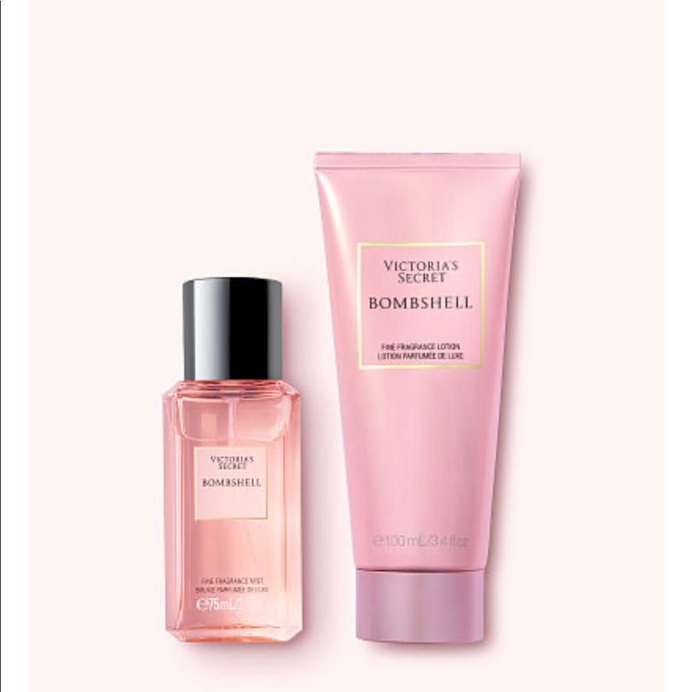 **SOLD**Victoria’s Secret Bombshell Fragrance Mist